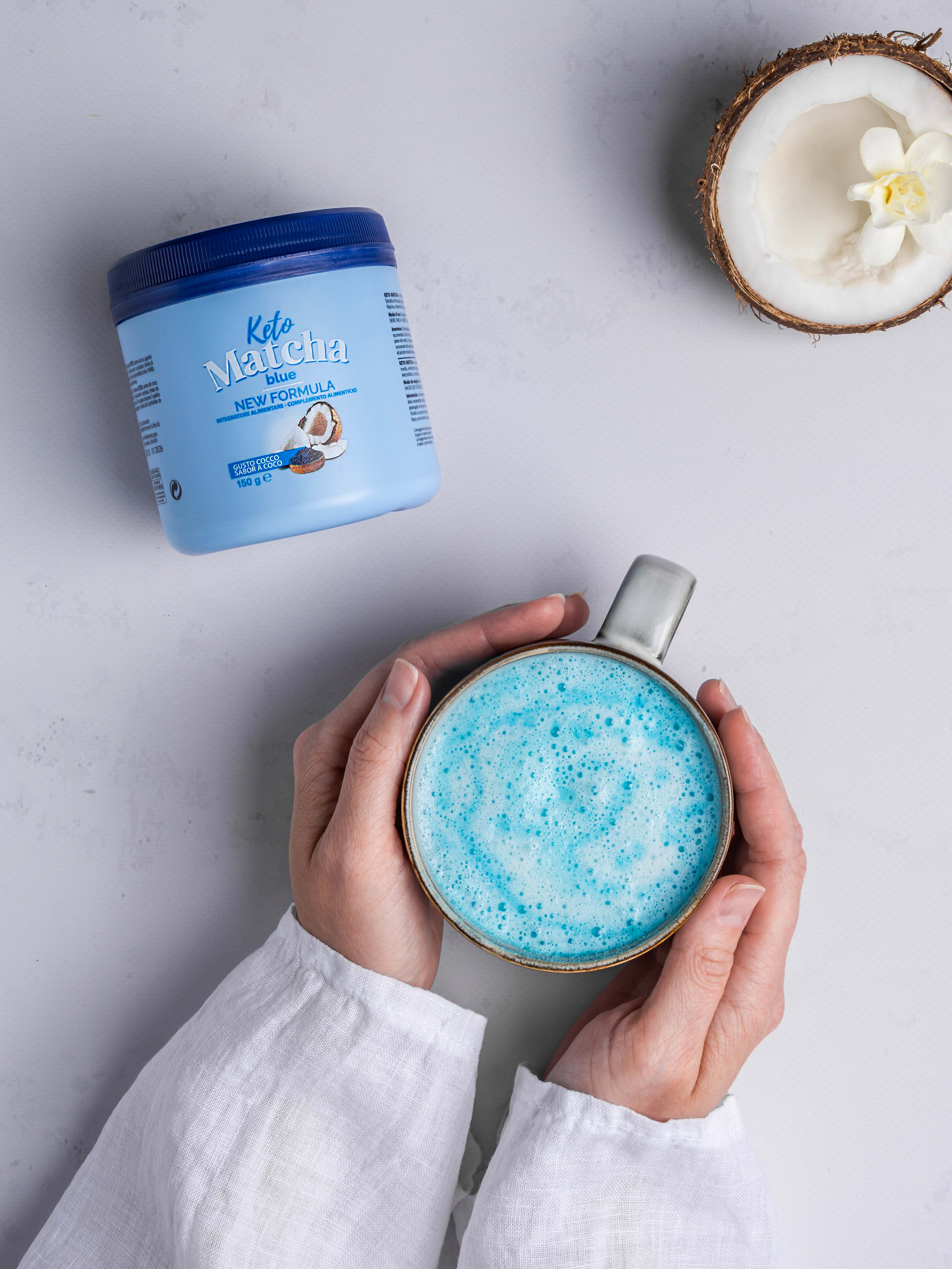 Keto Matcha Blue - Napój w filiżance